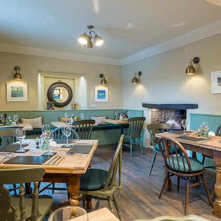 The Tradesmans Arms Bed & Breakfast Кингсбридж Екстериор снимка